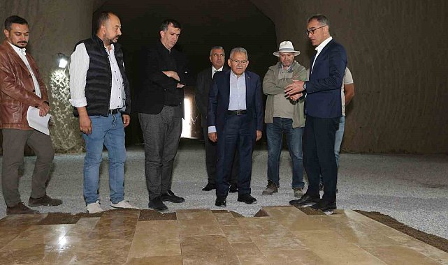 Başkan Büyükkılıç, Türkiye'nin en büyük kayadan oyma müzesinde incelemelerde bulundu