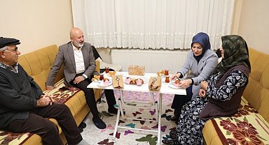 Başkan Çolakbayrakdar: "Yaptığımız hizmetlerle gönüllere dokunuyoruz"
