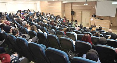 Başkan Deveci: "Gençlerimize katkı sağlayan projelere destek vermeyi sürdüreceğiz"