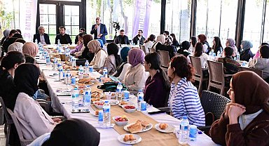 Başkan Güder ÜNİAK üyelerini ağırladı
