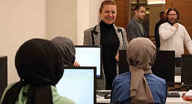 Başkan Köse, kursiyerlerle bir araya geldi