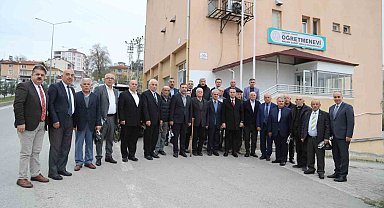 Başkan Sarıcaoğlu'ndan öğretmenlere vefa