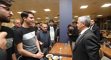 Başkan Tahmazoğlu öğrenciler ile bir araya geldi
