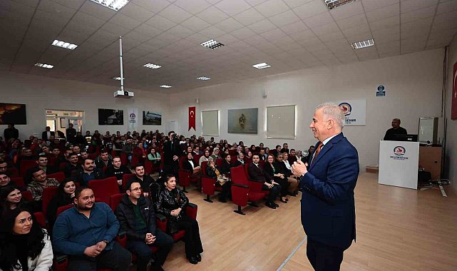 Başkan Zolan, ihtiyaç sahiplerinin yardımına koşan iyilik melekleriyle buluştu