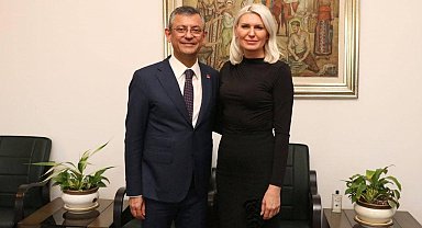 Belediye Başkan Vekili Subaşı, CHP Genel Başkanı Özel ile bir araya geldi