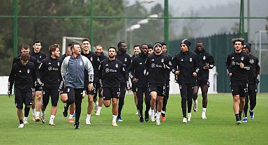 Beşiktaş, kondisyon ve taktik çalıştı