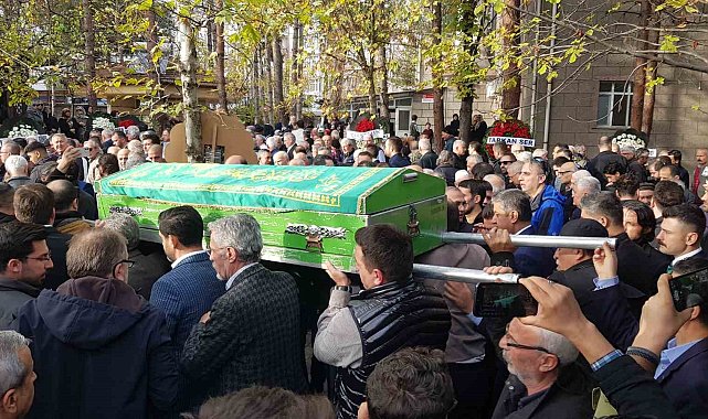 Beşiktaş Kulübü Başkanı Çebi'nin kayınpederi toprağa verildi