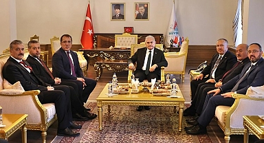 Binali Yıldırım'dan Nevşehir Belediyesi'ne ziyaret
