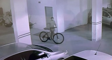 Bisiklet hırsızı önce kameraya, sonra polise yakalandı