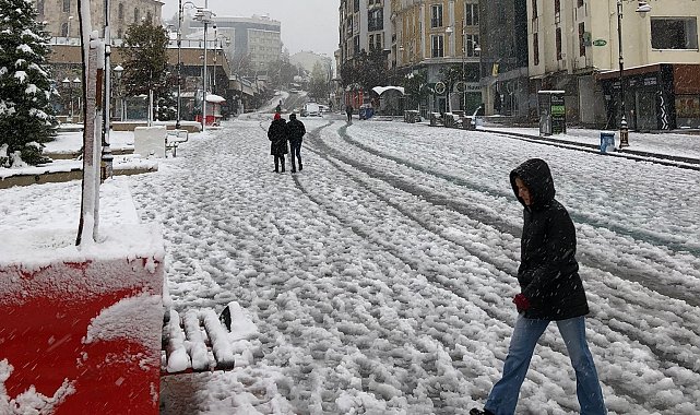 Bolu Valiliği, 'kimse sokakta kalmasın' çağrısı yaptı
