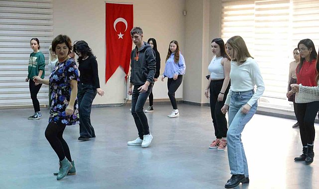Bozüyük Belediyesi ara tatil atölyeleri renkli görüntülere sahne oldu
