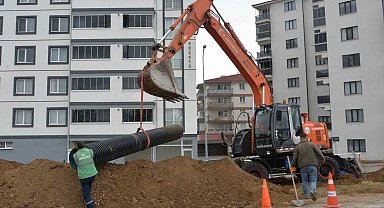 Bozüyük'te alt yapı çalışmaları kesintisiz olarak devam ediyor