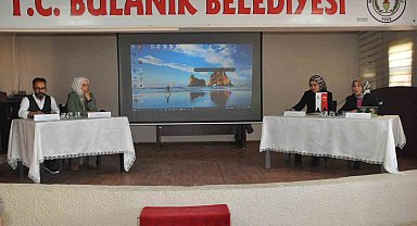 Bulanık'ta "Kadına Şiddet İle Mücadele Paneli" düzenlendi