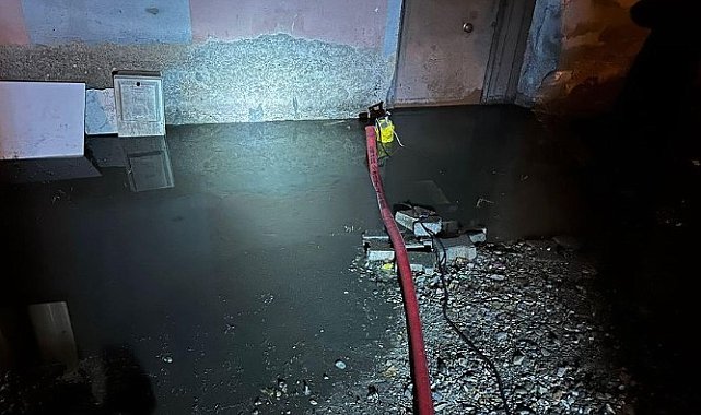 Çankırı'da sağanak yağış ve fırtına hayatı olumsuz etkiledi