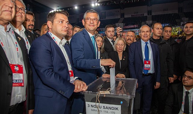 CHP lideri Özel: "Kılıçdaroğlu ile telefonla görüştük, mazbatadan sonra devir teslim yapacağız"