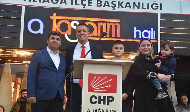 CHP'de Barış Eroğlu'ndan miting gibi adaylık açıklaması