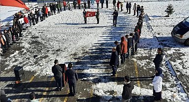 Çıldır'da zulme uğrayan çocuklara dikkat çektiler