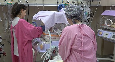 Çocuk Sağlığı ve Hastalıkları Uzmanı açıkladı: "Prematüre bebeklerde 22 haftaya kadar yaşatılabilme durumlar var"