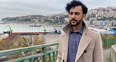 Çöplükte kurtarılmayı bekleyen martıyı tedavi edip doğaya saldı