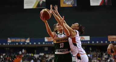Çukurova Basketbol Avrupa'da doludizgin