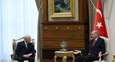 Cumhurbaşkanı Recep Tayyip Erdoğan, MHP Genel Başkanı Devlet Bahçeli ile Beştepe'de bir araya geldi.