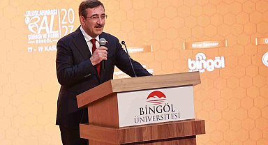 Cumhurbaşkanı Yardımcısı Yılmaz: "Son 20 yılda, 93 bin ton bal ihracatı yapılmış ve 316 milyon dolarlık ihracat geliri elde edilmiştir"
