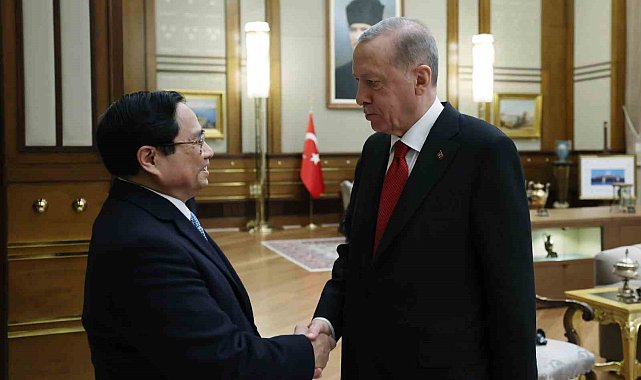 Cumhurbaşkanı Yardımcısı Yılmaz: "Vietnam ekonomisinin kalbi Ho Şi Min şehrinde Başkonsolosluk açma hususunda mutabık kaldık"