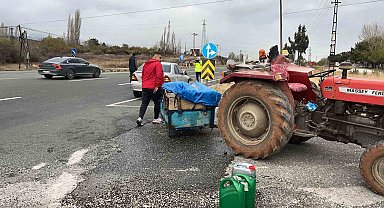 D100'de otomobil ile traktör çarpıştı: 1 yaralı