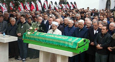 Denizli'deki kazada hayatını kaybeden tur rehberi son yolculuğuna uğurlandı