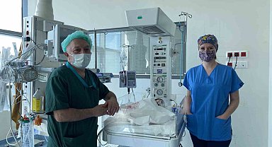 Depreme anne karnında yakalandı, babasının göremediği minik bebek İstanbul'da yaşama tutundu: "Mesleğimizin zirve duygularını yaşıyoruz"