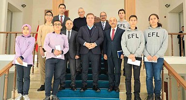 Dereceye giren öğrenciler ödüllendirildi