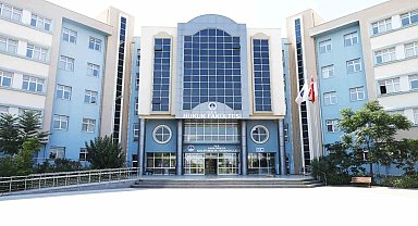 DEÜ Hukuk Fakültesi Türkiye'nin en iyileri arasında