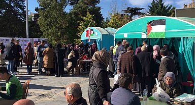 Develi'de Gazze için düzenlenen panayıra vatandaşlar akın etti