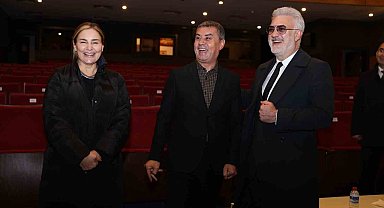 Devlet Tiyatroları Genel Müdürü Tamer Karadağlı Gölbaşı'nı ziyaret etti