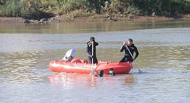 Dicle Nehri'nde kaybolan kızı arama çalışmaları 4. gününde devam ediyor