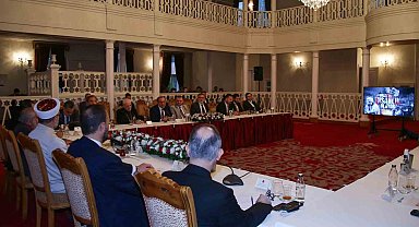 Diyanet İşleri Başkanı Erbaş gayrimüslim dini cemaat ve vakıf temsilcileriyle bir araya geldi