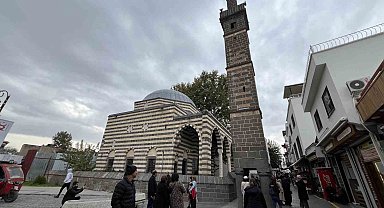 Diyarbakır'da hafta sonu turist yoğunluğu