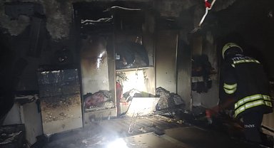 Diyarbakır'da prizden çıkan kıvılcım evi kullanılamaz hale getirdi