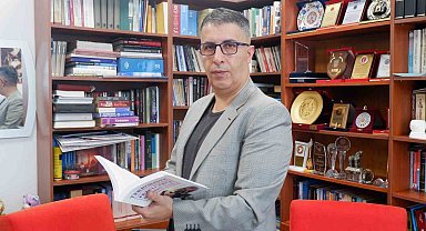 Doç. Dr. Savaş Eğilmez: "İsrail'i Haganah ve Irgun silahlı terör örgütü kurdu"