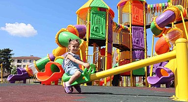 Dört yılda 104 park yepyeni oyun grupları ile donatıldı