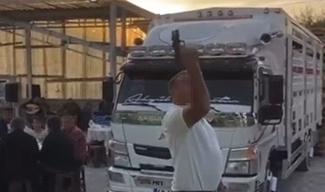 Düğünde rastgele ateş açtı, arkadaşı 'gerekeni yaptı' diye övdü