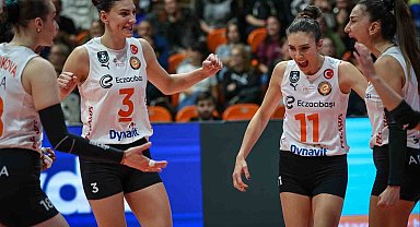 Eczacıbaşı Dynavit, Avrupa'da 2'de 2 yaptı