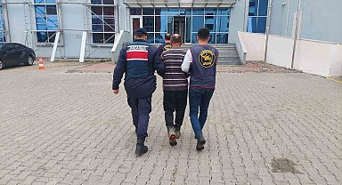 Edirne'de 54 yıl hapis cezası olan şahıs koyun ağılında yakalandı