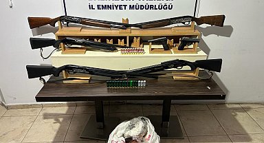 Edremit'te şafak operasyonunda 15 aranan şahıs yakalandı