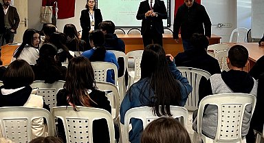 Efeler'de liseli gençlere gıda okuryazarlığı eğitimleri verildi