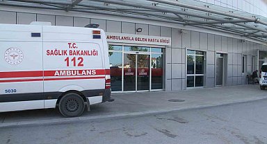 Elektrik akımına kapılan kişi çatından düştü