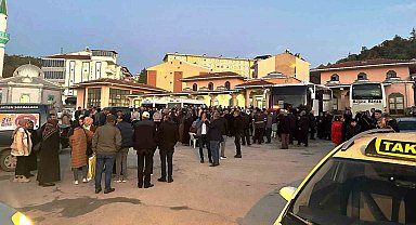 Emet'te 44 kişilik umre kafilesi kutsal topraklara uğurlandı