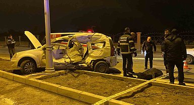 Erzincan'da trafik kazası: 2 ölü 4 yaralı
