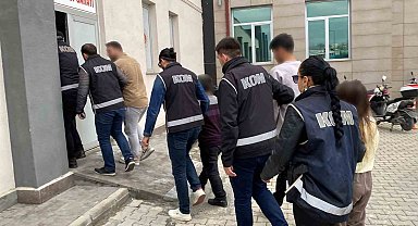 Erzincan'da yardım vaadiyle dolandırıcılık çetesi çökertildi
