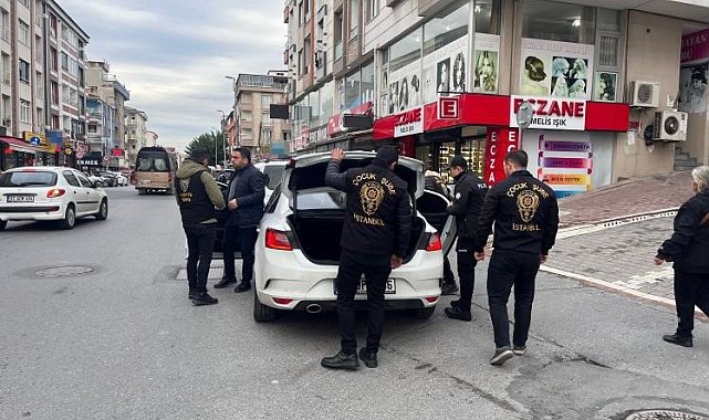 Esenyurt'ta tatilin ardından okul önlerinde trafik denetimi yapıldı